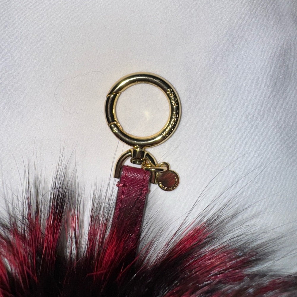 Michael Kors Fox Fur Pom Pom Keychain - Picture 3 of 3